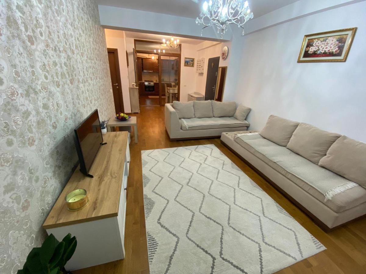 John'S Apartment Alba Iulia Buitenkant foto
